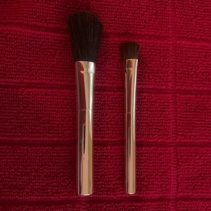 Makeup Tools: Estée Lauder 2 Piece Make Up Brush Set